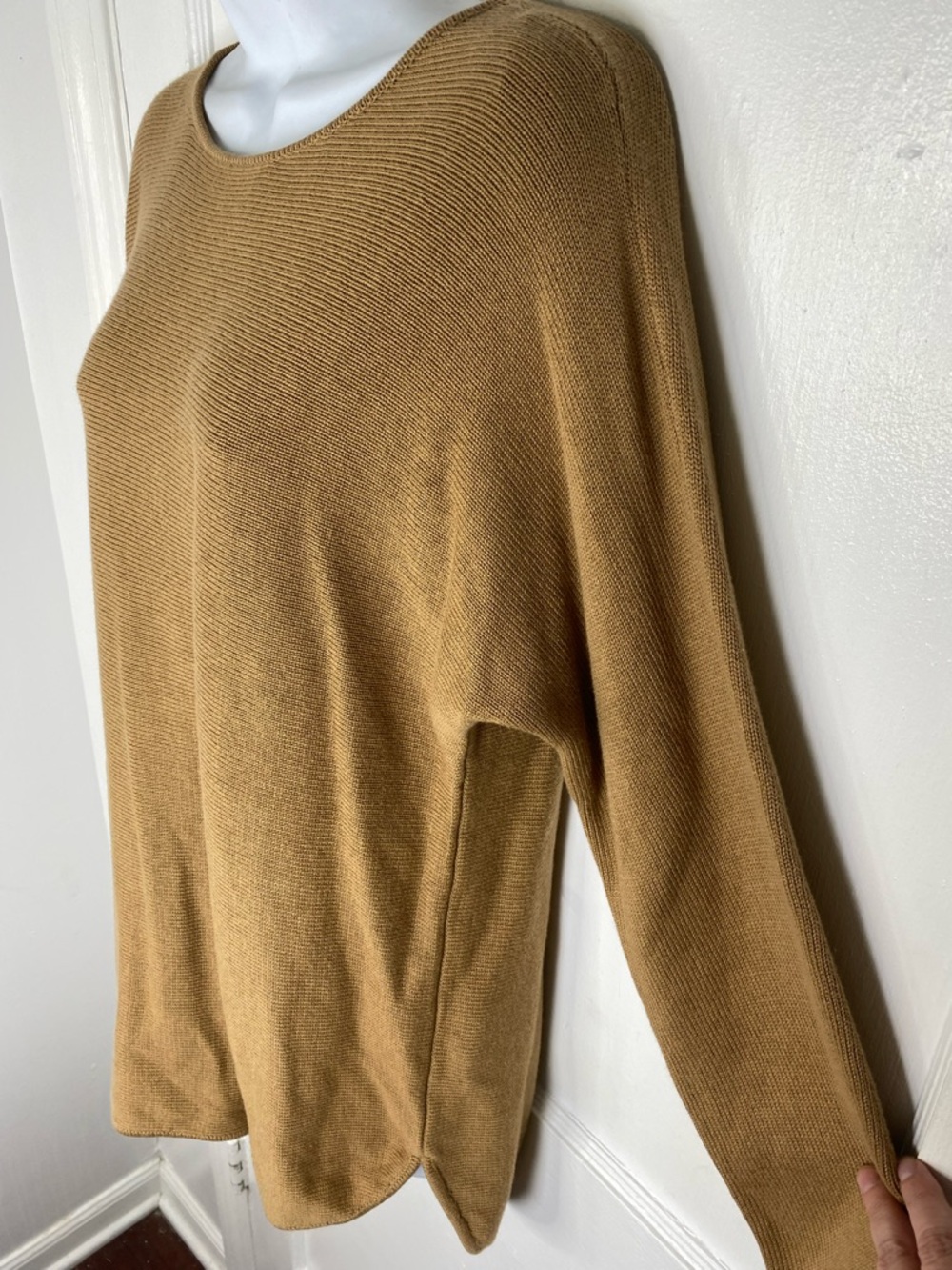 Michael Kors NWT Dark Camel Brown Knit Sweater - Picture 2 of 7